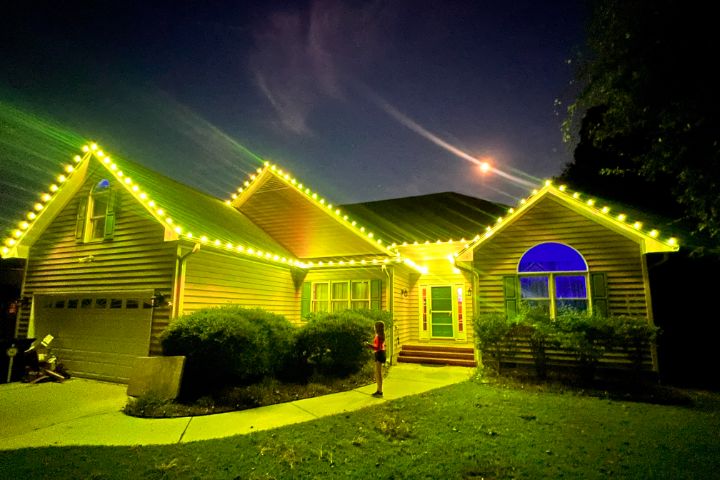 Christmas Light Installation Service Company in Wilmington NC 10